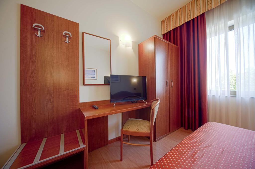 Hotel Centrale Mestre Exterior photo